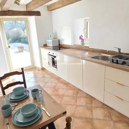 Petit De Calvet Apartment *